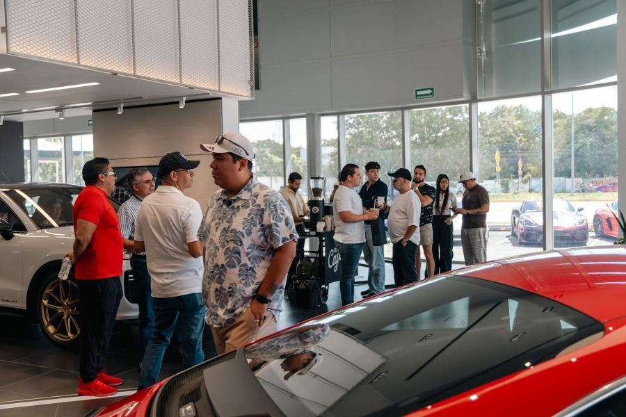 1st Meet PSC en Porsche Centre Mérida · foto 16 de 50